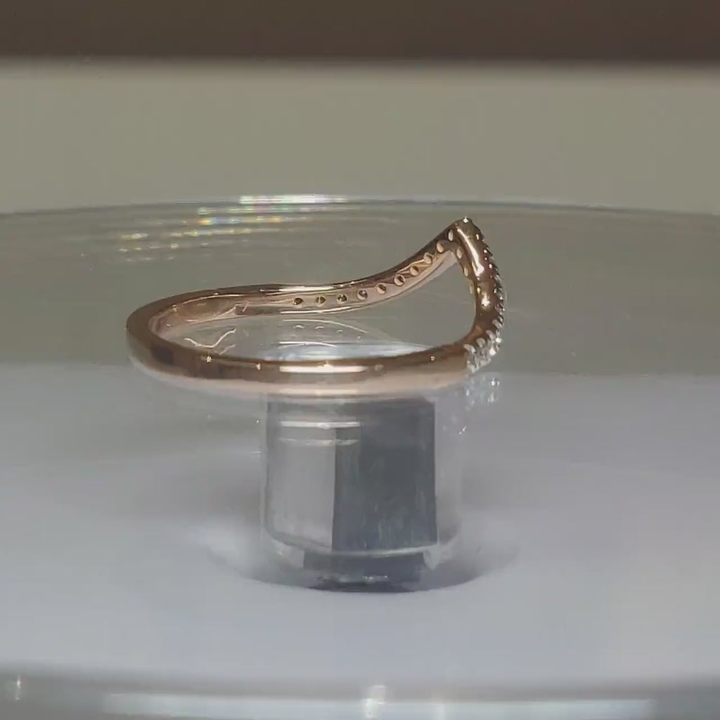 Lab Grown Diamond Pavé V Ring | 14K Gold Wedding Band