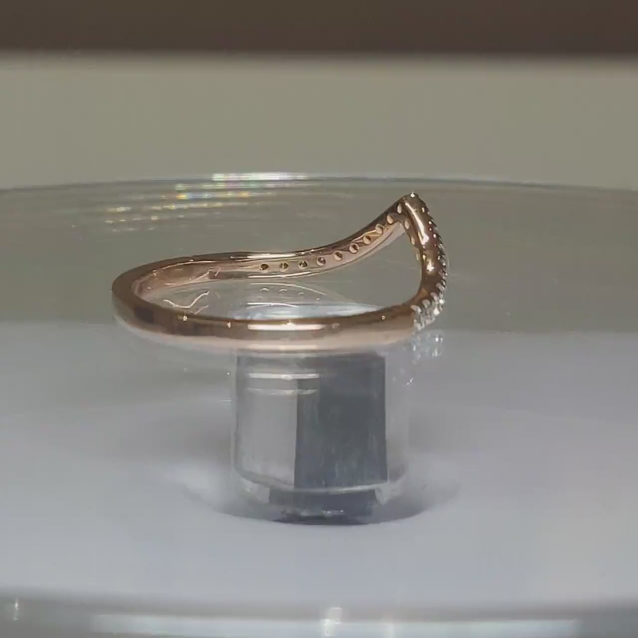 Lab Grown Diamond Pavé V Ring | 14K Gold Wedding Band